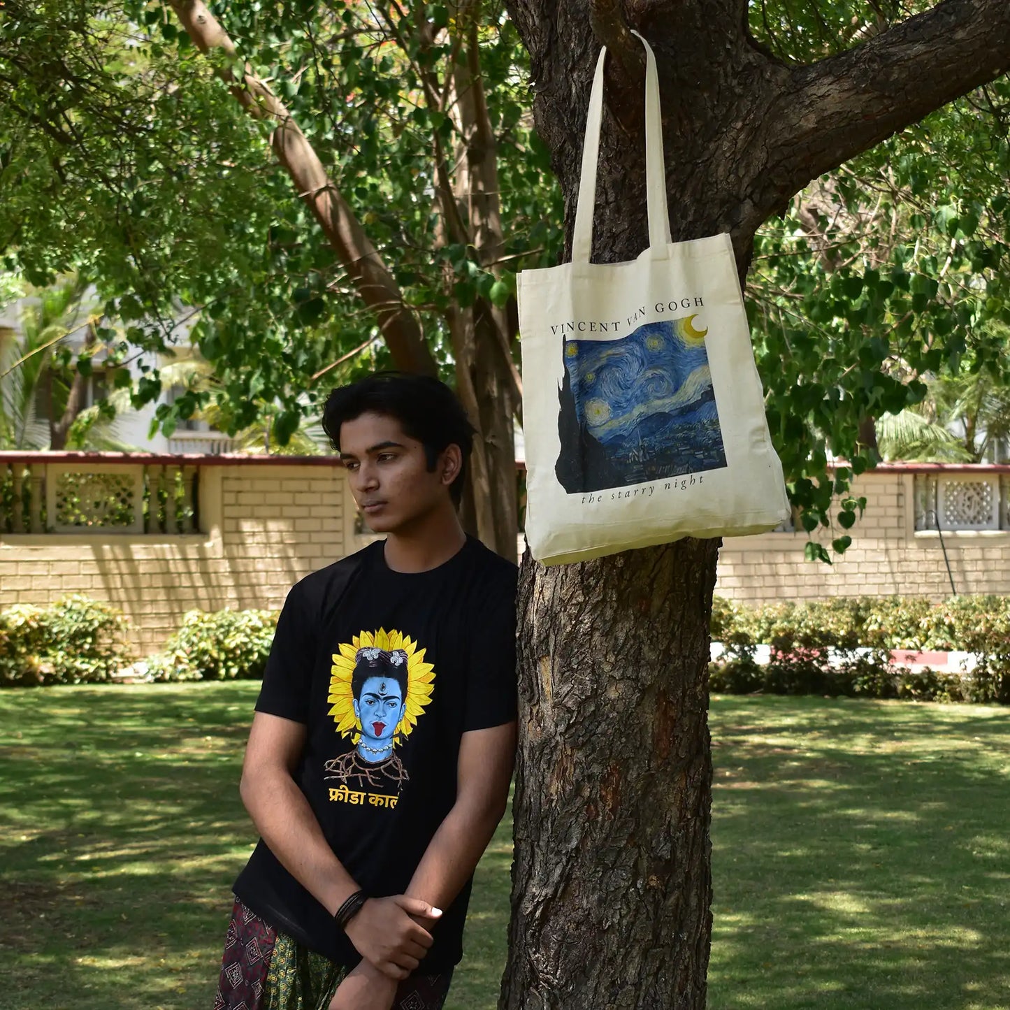 Van Gogh Starry Night Painting Tote Bag - Nukkad Studios