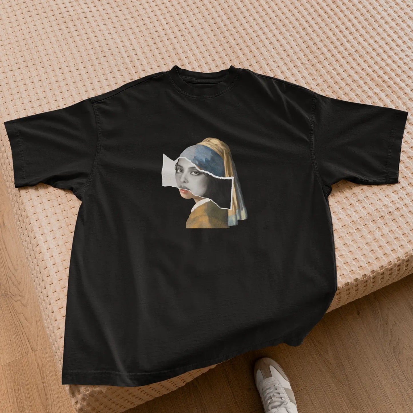 Rekha With Pearl Earring Oversized T-shirt