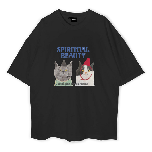 Spiritual Beauty Cat Oversized T-Shirt